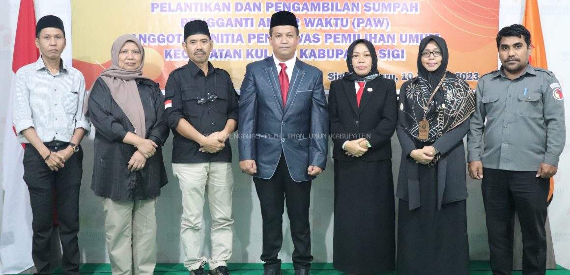 Bawaslu Kabupaten Sigi Lantik PAW Panwaslu Kecamatan Kulawi