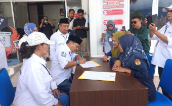 foto Pengawasan Pendaftaran Bakal Calon Bupati 2024